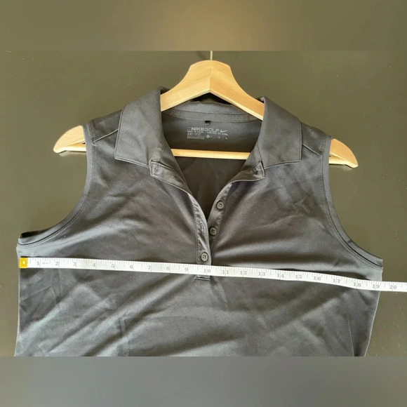 Nike Sleeveless Golf Polo Shirt - Dri-Fit Technology, Black, Collar - Size Large - Picture 6 of 8